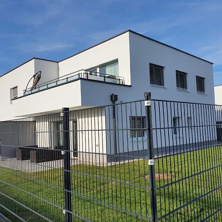 Leon Apartment Neu! Gemuetlichkeit An Erster Stelle Linz Bagian luar foto